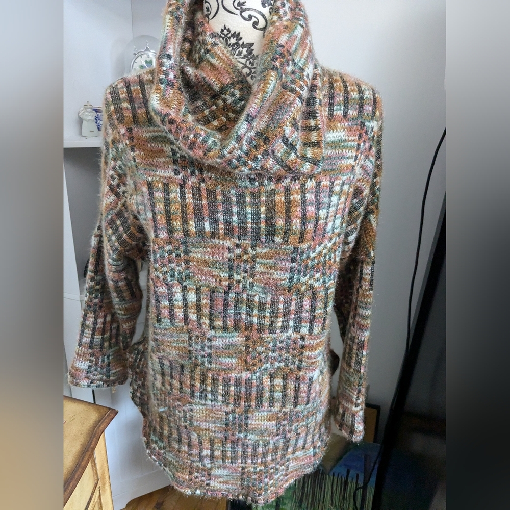 Marallis sweater